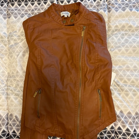 Faux Leather Jacket *New* - Picture 2 of 3